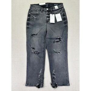 Judy Blue NWTs Women's 3/26 Black Distressed Skinny High Waist‎ Capri